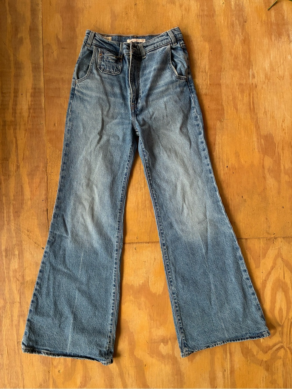 Levi's Premium Ribcage Bell Flare Jeans, 26
